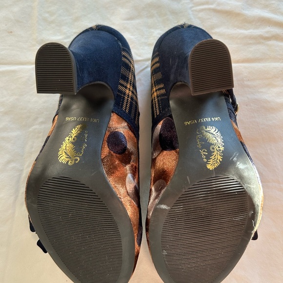 Ruby Shoo Women's Black and Brown Heels - Picture 5 of 7